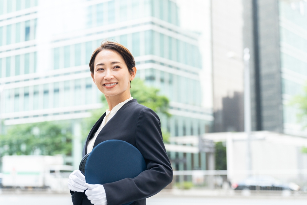 【タクシーの席次ガイド】上座・下座の基本ルールや乗客案内のポイントを解説